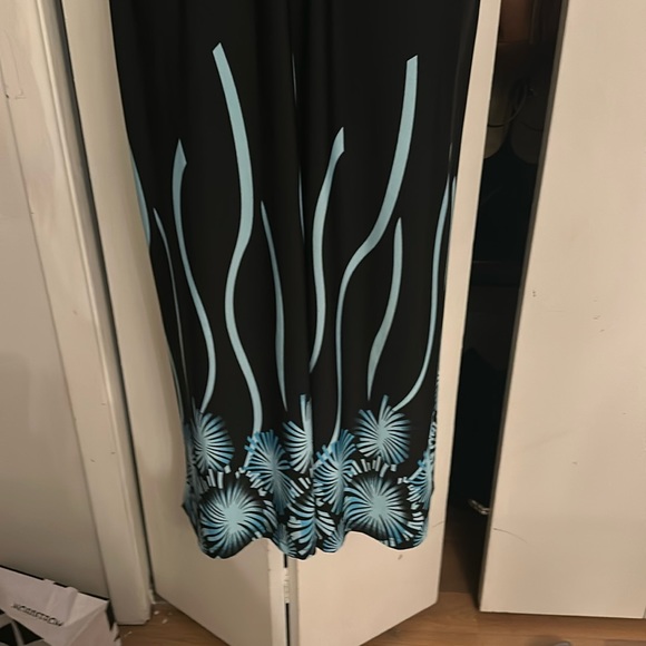 Turquoise black v neck sundress, silky rayon material very comfortable very li - Picture 2 of 8